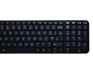Kit de teclado y mouse inalámbrico Logitech MK220 Español de color negro